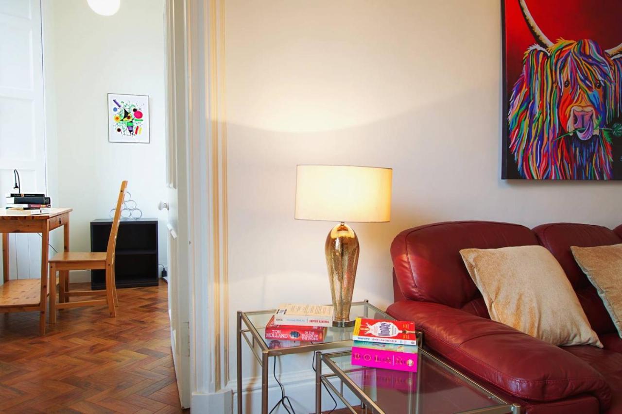 Altido Castle Terrace 3 Bedroom Apartment - Old Town เอดินบะระ ภายนอก รูปภาพ