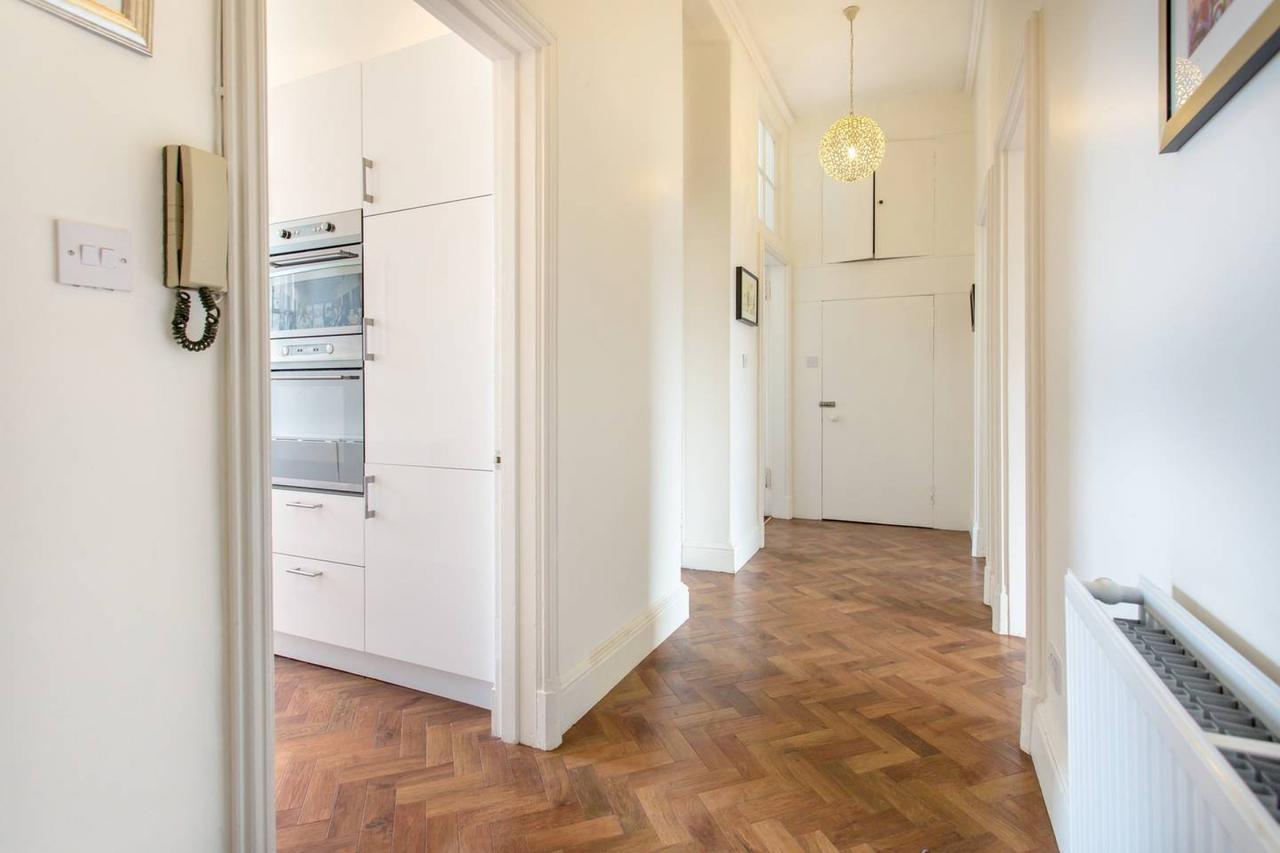 Altido Castle Terrace 3 Bedroom Apartment - Old Town เอดินบะระ ภายนอก รูปภาพ